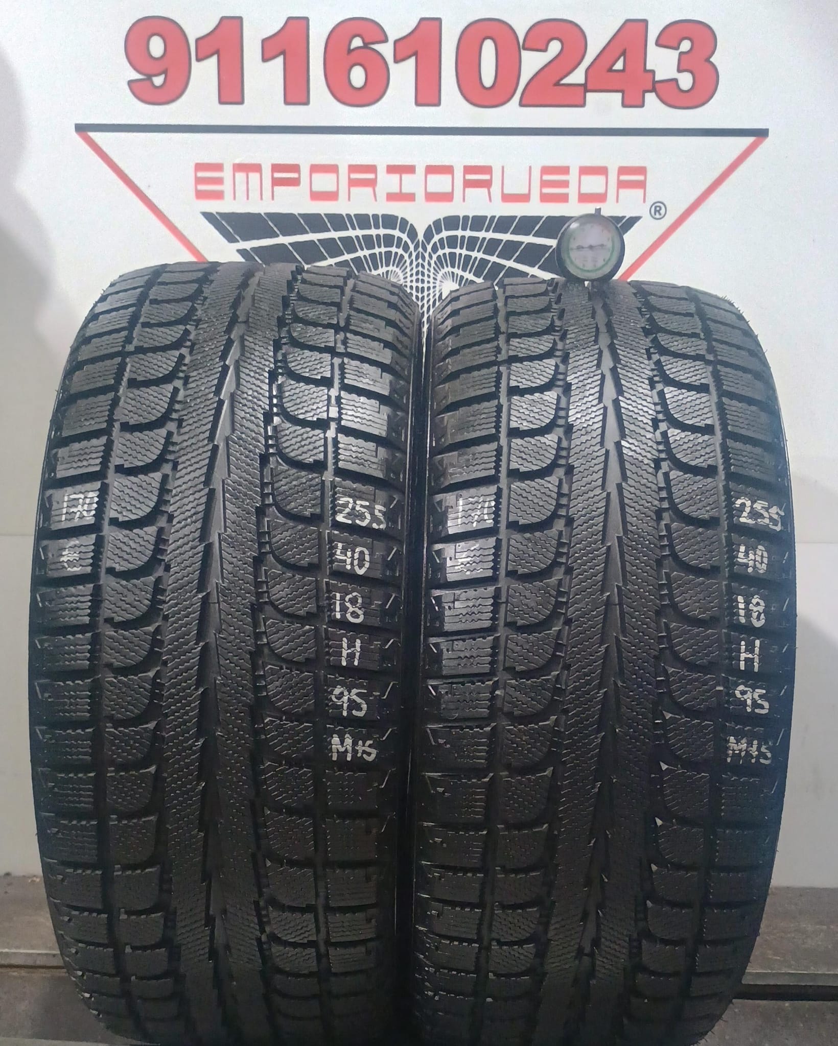 MAXTREK  USADO M+S 255/40 R18 95 H