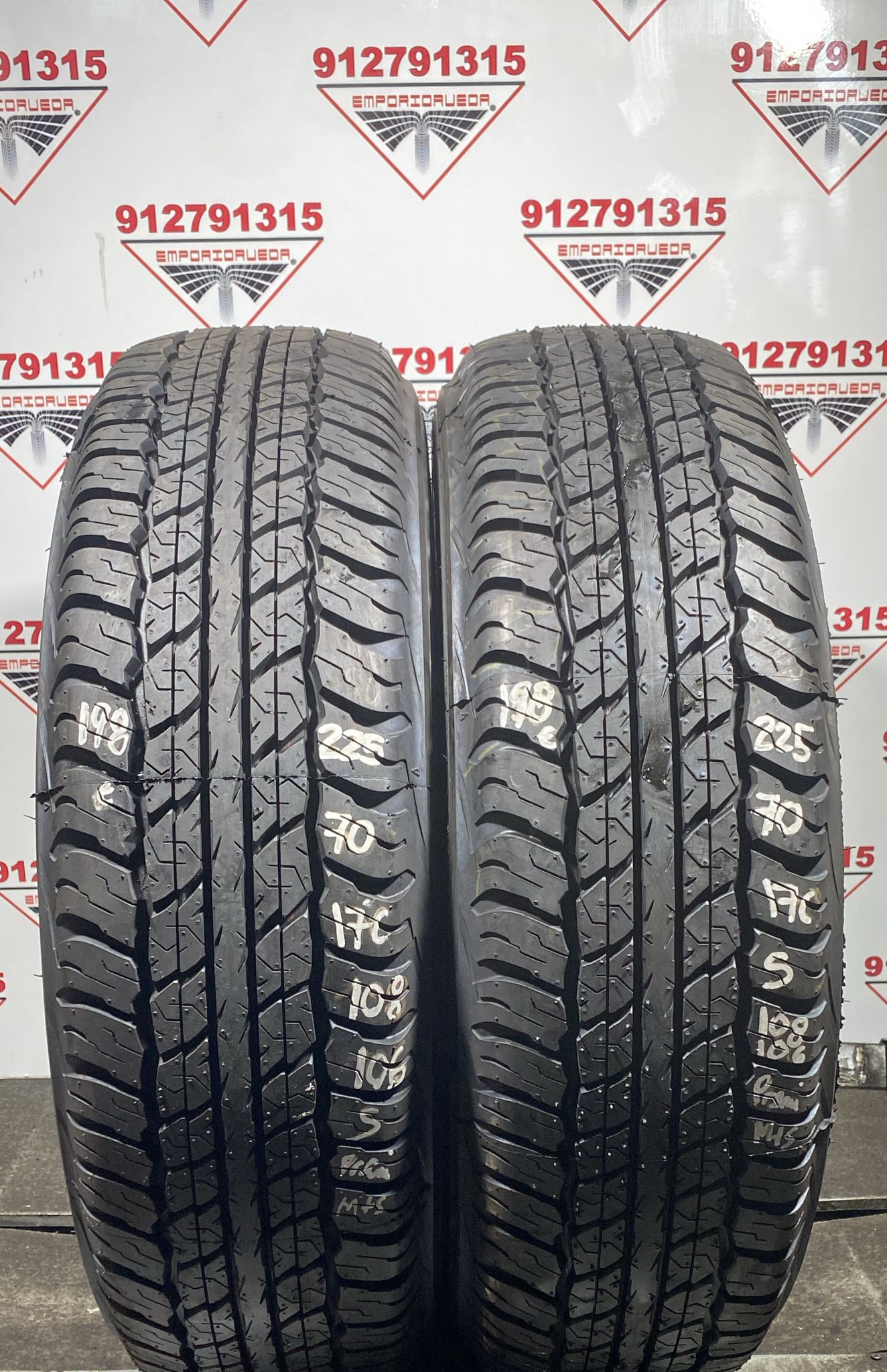 DUNLOP GRANDTREK USADO PREMIUM  225/70 R17C 108/106 S
